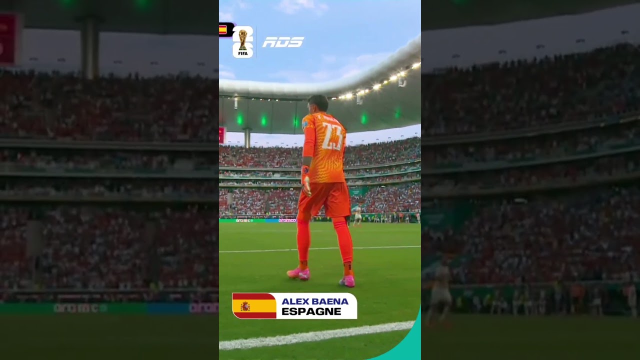 Fernando Muslera aimerait bien revoir ce tir d’Álex Baena! 🇺🇾 #FIFAWorldCup2026