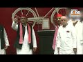 Akhilesh Yadav Unveils Samvidhan Manastambh at Samajwadi Party HQ in Lucknow | News9  - 01:17 min - News - Video