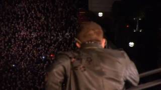 U2 - Beautiful Day (Live BBC Rooftop 2009) (High Quality video) (HD)