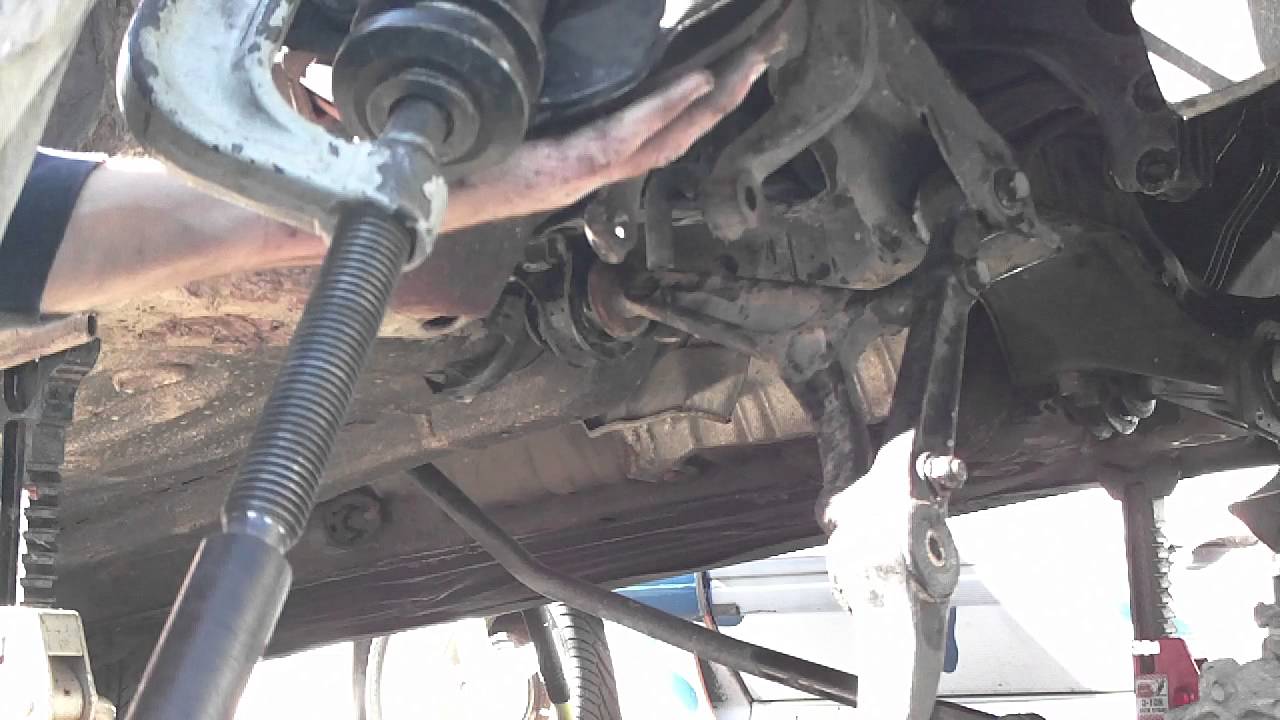 Honda civic lower ball joint replacement #2