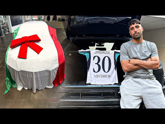 NADERS NEUES AUTO UND NEUES TRIKOT