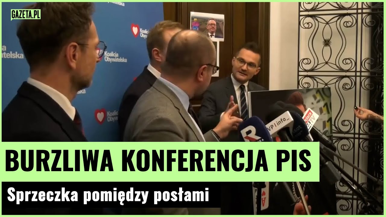 Przepychanki słowne na konferencji PiS. "Nie mamy żadnej działki na sprzedaż" | Gazeta.pl