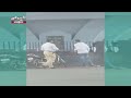 ట్రాఫిక్ పోలీస్ ఎంత పని చేశాడో చూడండి |Mumbai Traffic police | Jordar News | hmtv  - 00:41 min - News - Video