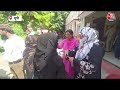 Lok Sabha Election Phase 1 Voting : बुर्के में फर्जी मतदान रोकने के लिए मौजूद BJP महिला एजेंट  - 02:05 min - News - Video