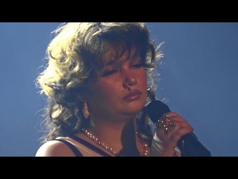 Lola Young - What Is It About Me, Melkweg Amsterdam 19-02-2025