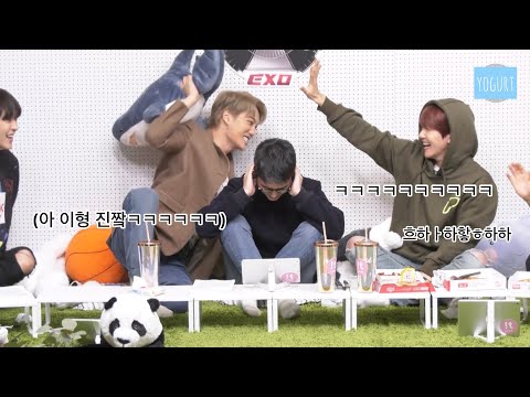 경수가 종인이랑 백현이 사이에 있을때 (feat.엑망진창) / 잇라이브 엑소