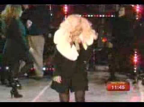 Christina Aguilera- New Years Eve Times Square Performance