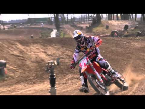 World Champion Jeffrey Herlings jumps the leap in Geldermalsen