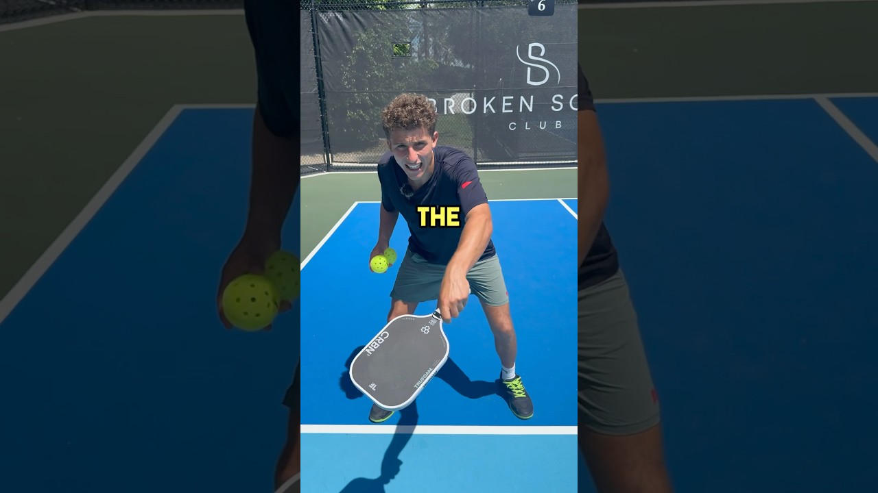 The Perfect Time To Lob Your Opponent in Pickleball! #pickleball #pickleballtips