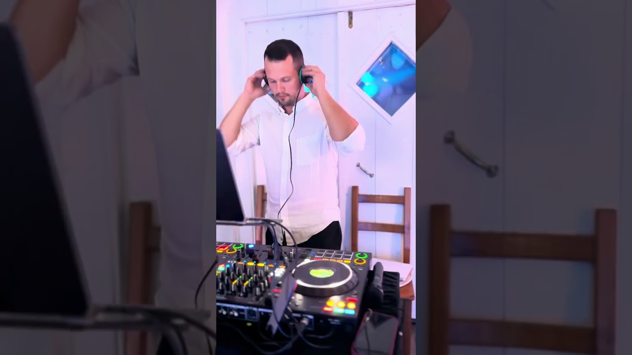 DJ Smile aus Duisburg für Ihre Hochzeit