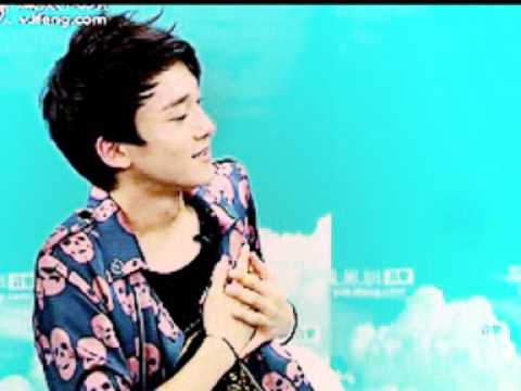 Exo M - Xiumin's reaction to Chen's kiss!