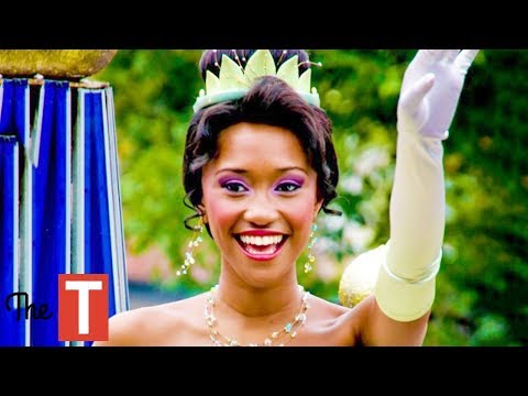 10 Secrets Disneyland Princesses Are NOT Allowed To Talk About