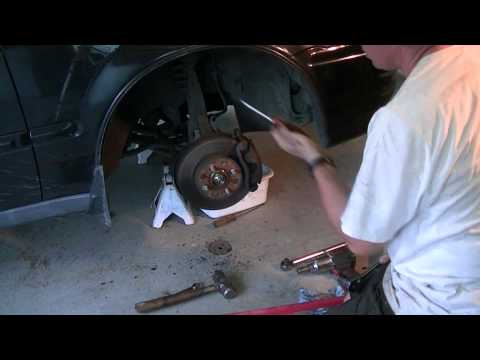 HONDA Civic 6 - Axle Shaft Replacement