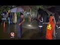 GHMC Mayor Gadwal Vijaya Lakshmi Visits Flood Affected Areas | V6 News  - 03:04 min - News - Video