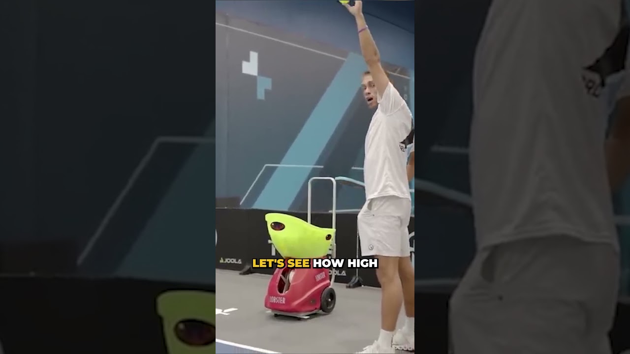 Why you SHOULD use the out of the air serve!👌🏽 #pickleball #athlete #sports #explore #shorts