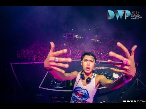 Disc Jockey (DJ) Sebuah Profesi (Hobi)