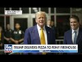 Trump cheered as he delivers pizza to FDNY firehouse  - 02:39 min - News - Video
