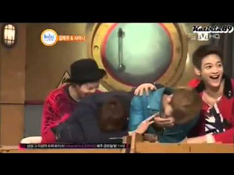 Onew got angry to Minho and hit Jonghyun lol