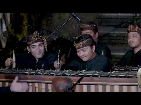 Live! Tabuh Kreasi Bebarongan "Sandaran Lelangit" - Gamelan Yuganada
