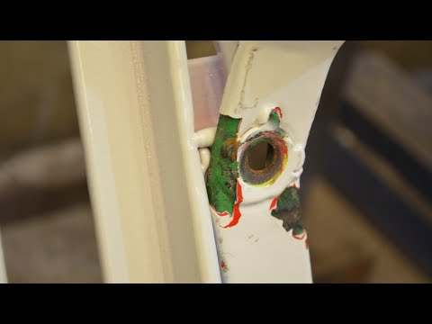 Abrasive Water Blasting Equipment to Remove Paint