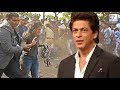 Fans lose mobile phones at Shah Rukh's b'day meet
