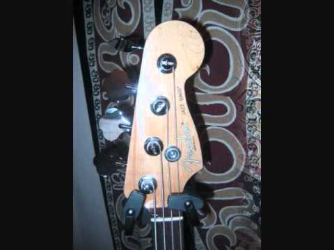 Fender Am Std Jazz Bass Review