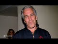 News Wrap: Trump signs order aimed at flag burning - 05:44 min - News - Video