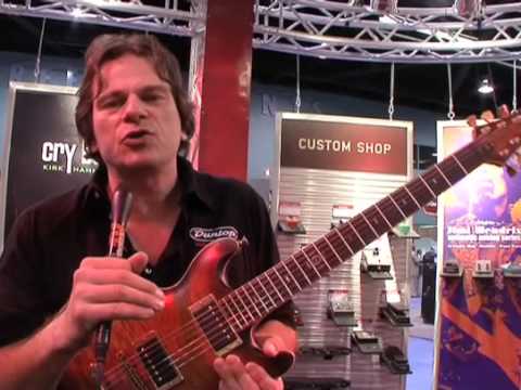 Guitare Lâg Roxane par Bob Cedro (La Boite Noire)