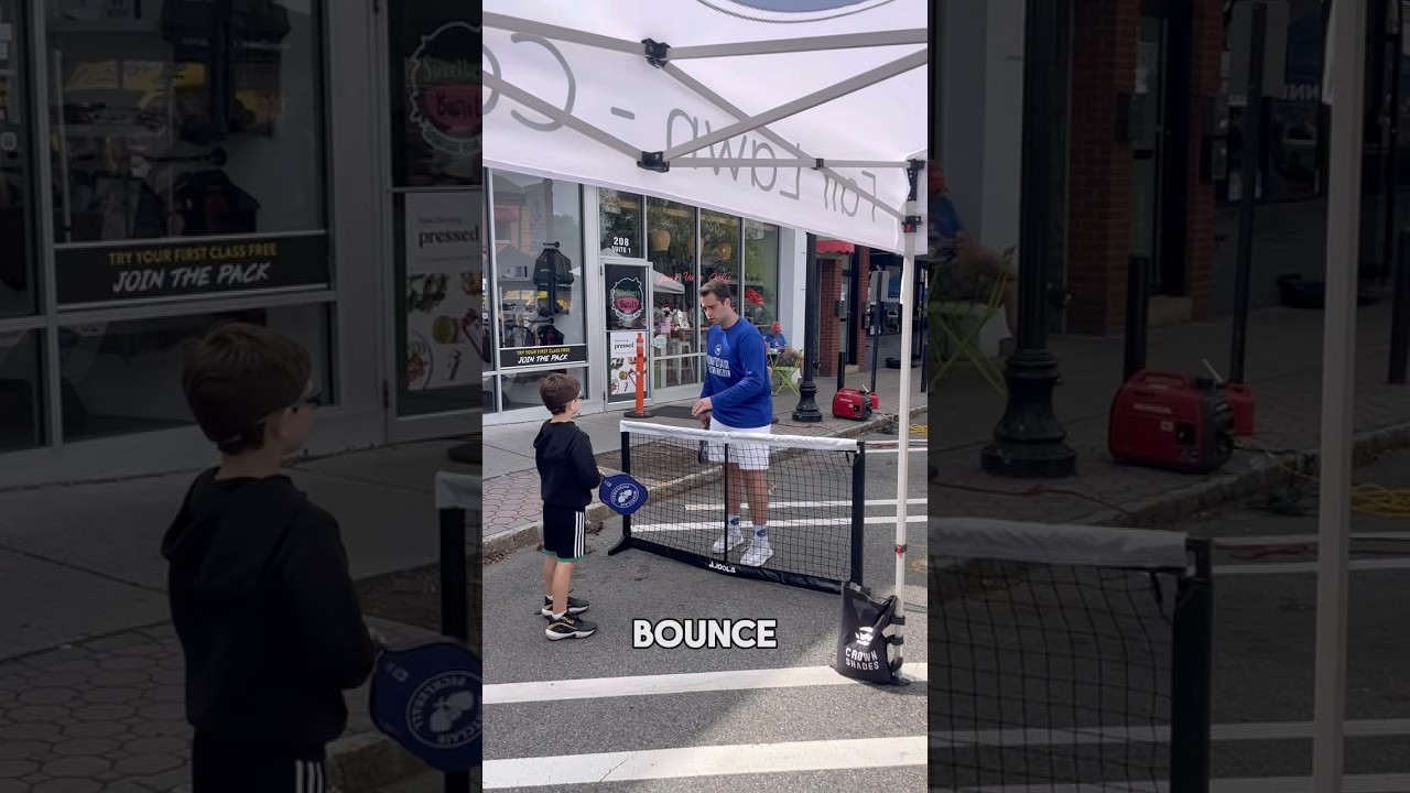 How to teach a kid that has never picked up a pickleball paddle to dink in 1 minute #shorts