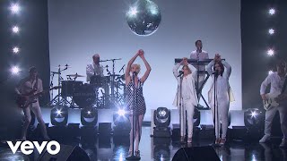 Carly Rae Jepsen - Too Much (Live On The Late Late Show With James Corden/2019)