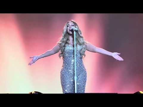 Mariah Carey - Don’t Forget About Us (Live in São Paulo)