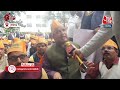 UP Teacher Protest: Lucknow में Yogi सरकार के खिलाफ प्रदर्शन कर रहे शिक्षकों से AajTak ने की बात  - 07:23 min - News - Video
