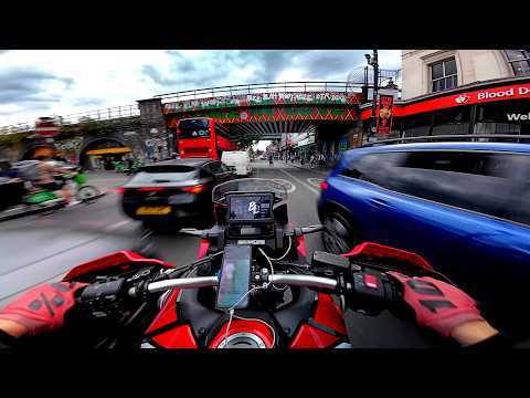 Riding my Africa Twin to Croydon, London ๐ฌ๐ง