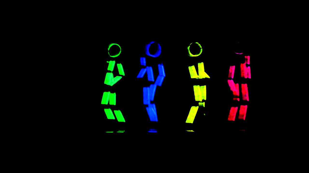 Glow Stick Dance 18