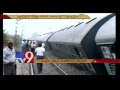 12 injured as Mahakaushal Express derails near Kulpahar, UP
