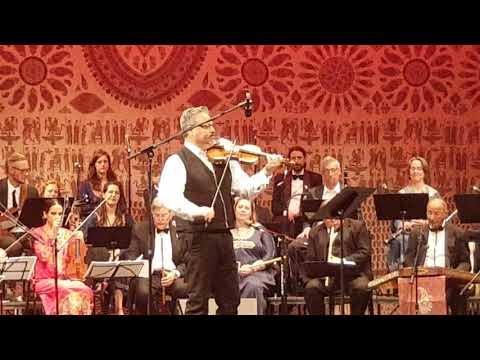 Besnik Yzeiri - Besnik Yzeiri performing with MEE at UCSB March 10, 2018