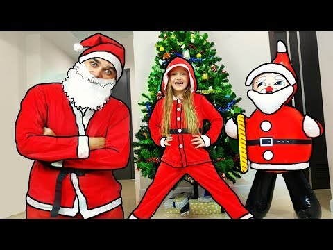 Bebé jugando con juguetes geniales Divertidos videos para niños Compilación