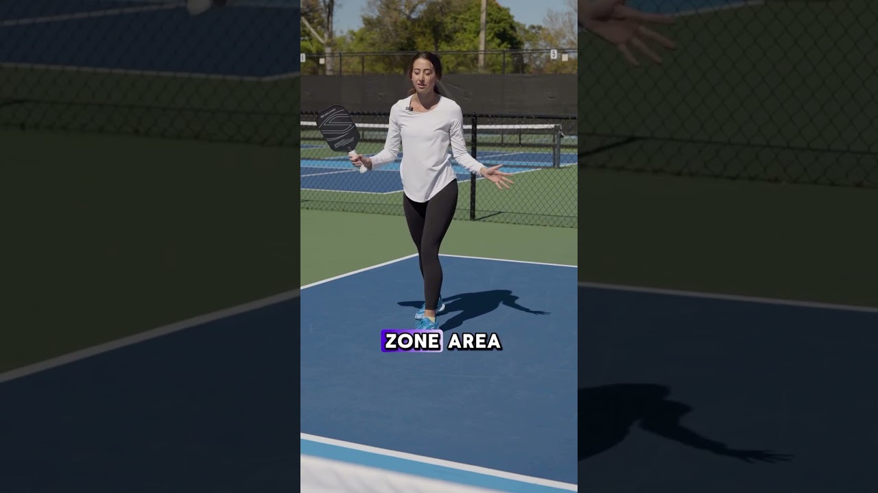 Split Stepping in Pickleball! 👟 ↔️ 👟 We see a lot of beginners running through their shots in the