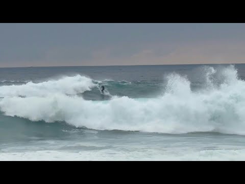 Giant waves hit French Atlantic coast | AFP