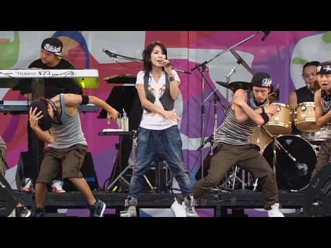 BoA - 永遠/Eien (live) 2009.11.18