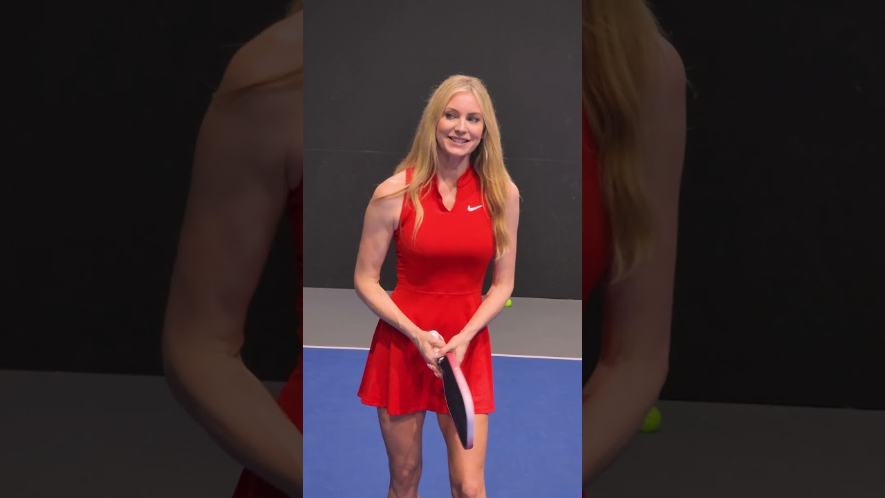 When You Spot Your Pickleball CRUSH 😍 #pickleball #REDPaddle