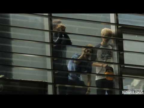 130904 쇼챔피언 퇴근 EXO