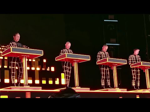 KRAFTWERK live in Stuttgart, Juli 8 2025 - FULL CONCERT