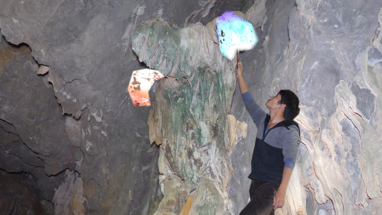 A country boy discovers a magical crystal treasure in a mine.