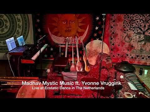 Madhav Mystic Music - Full of beauty (live version)