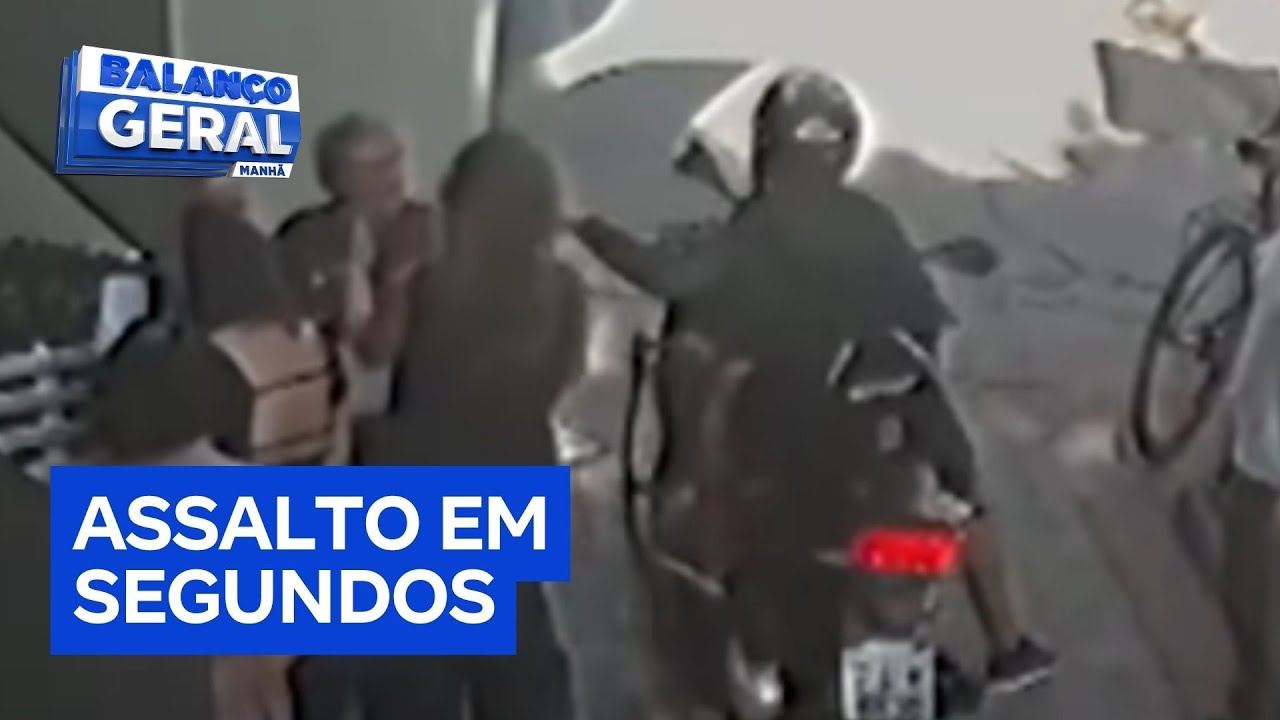 Assessora tem celular roubado durante gravação na rua