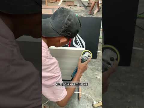 proses pengerjaan pintu untuk ruangan pemkot madiun #multitata #furniture #ekterior