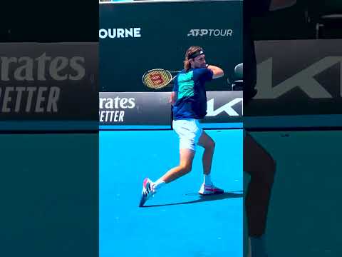 Tsitsipas & Djokovic put in FINAL preparations 💪 #AusOpen