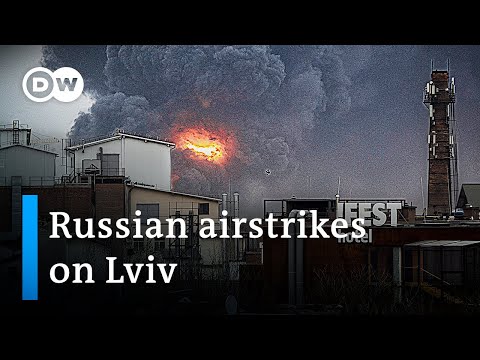 Several airstrikes on Ukraine's western city of Lviv | DW News