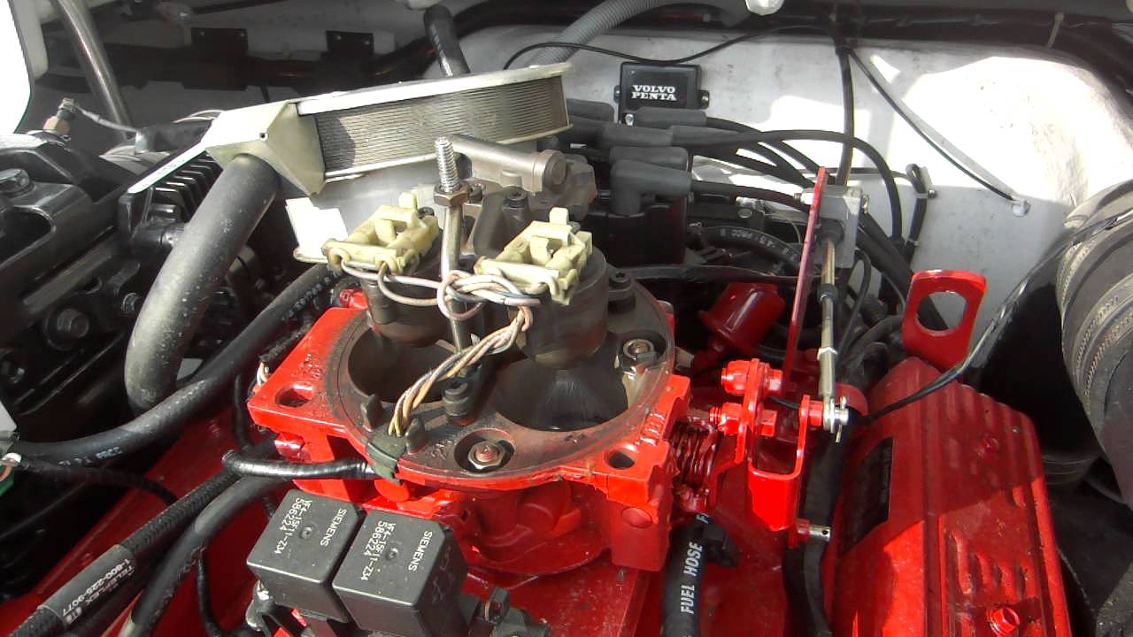 Throttle Body fuel injectors problem (Bad fuel pump) - YouTube volvo boat fuel filter location 